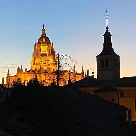 Sego Iv * Segovia